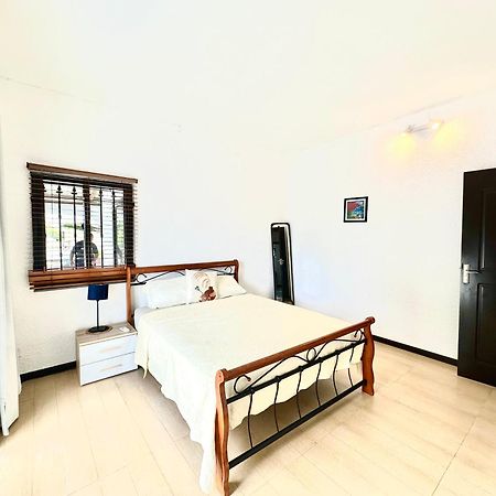 Sea La Vie - Holiday Home Albion Esterno foto